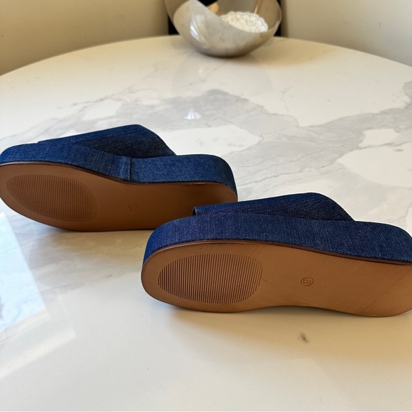 Seychelles Flatform Denim Sandal Size 8 Runs Wide - Picture 4 of 7